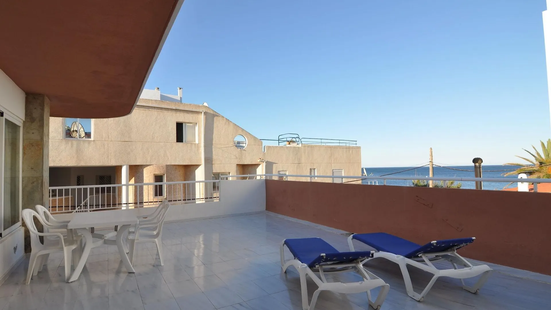 Cel Blau Apartments Es Cana